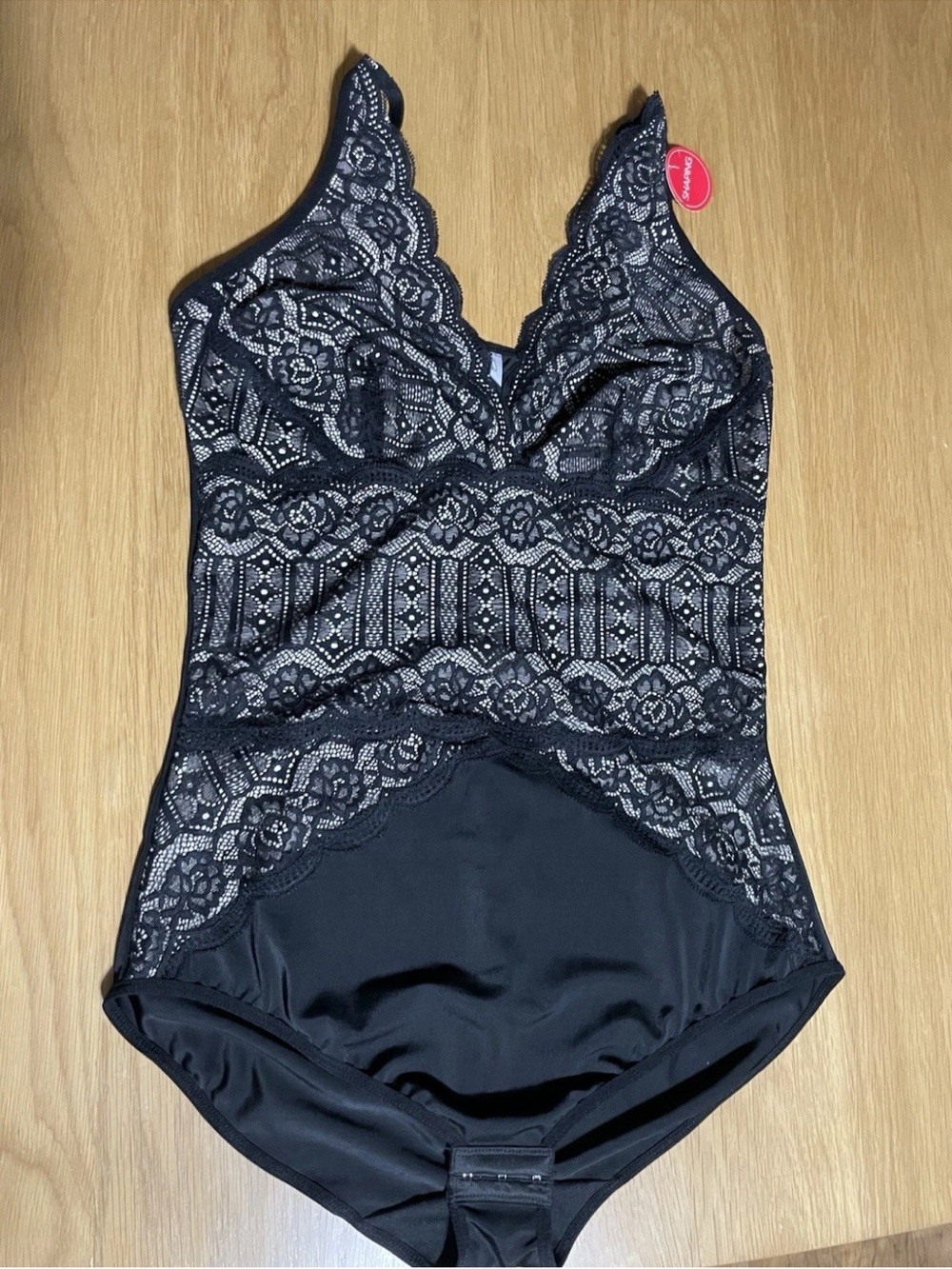 Marilyn Monroe NWOT Black Lace Shaping Bodysuit Size 2XL